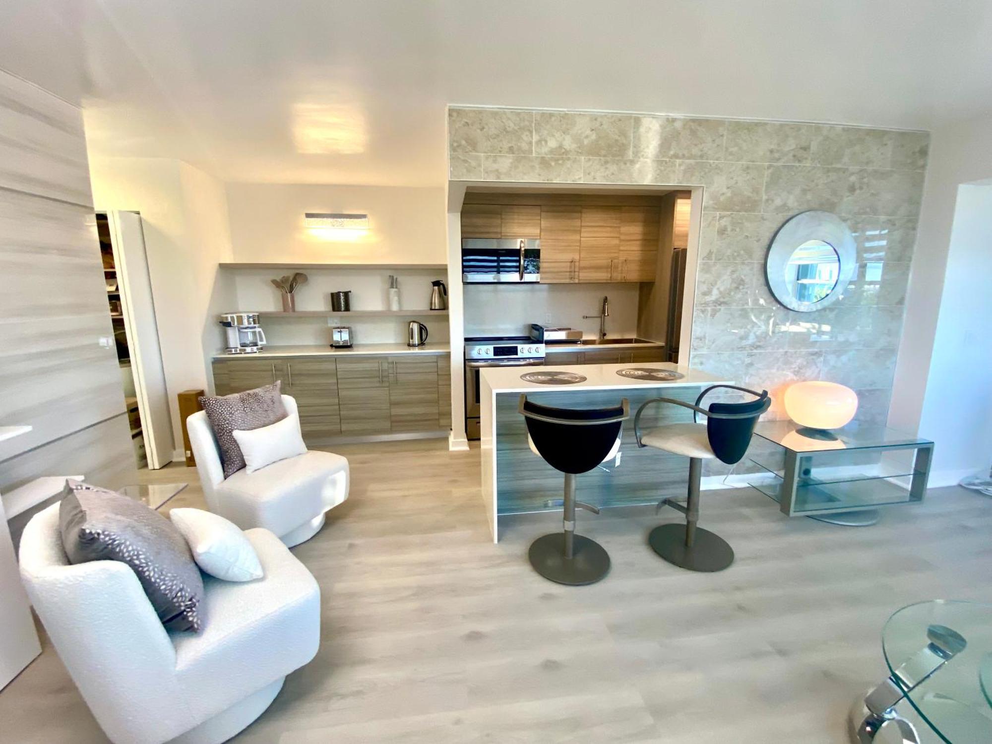 Panoramic Luxurious Waterfront One Bedroom Apartment With Miami Skyline View Free Parking 5Min Drive To Miami Beach Eksteriør bilde