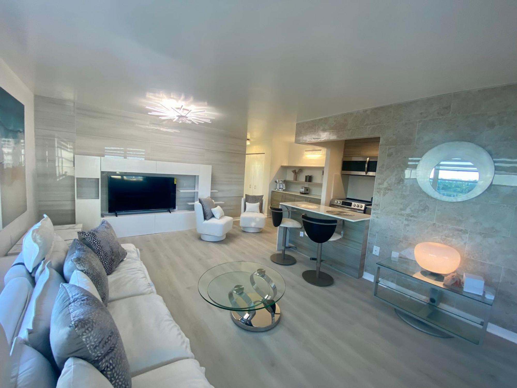 Panoramic Luxurious Waterfront One Bedroom Apartment With Miami Skyline View Free Parking 5Min Drive To Miami Beach Eksteriør bilde